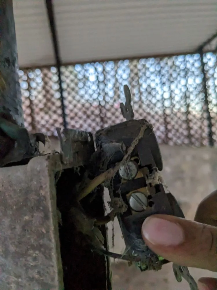 Slide of Evolution Electric