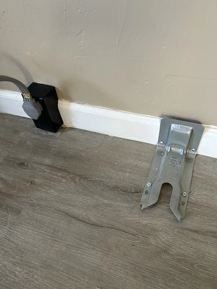 Professional lighting installation service in , - Evolve Construction and Electric