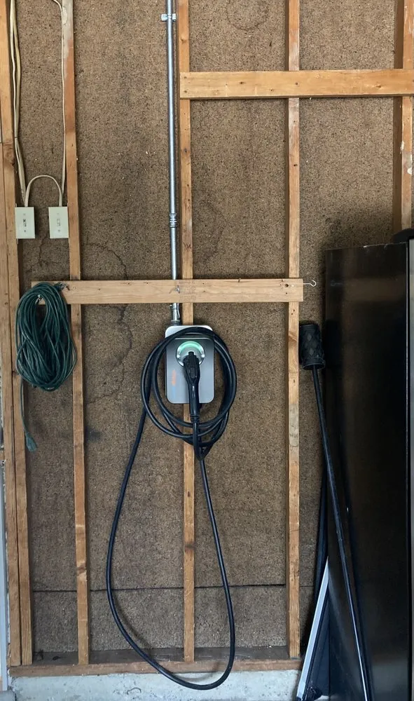 Slide of Evolve Electric