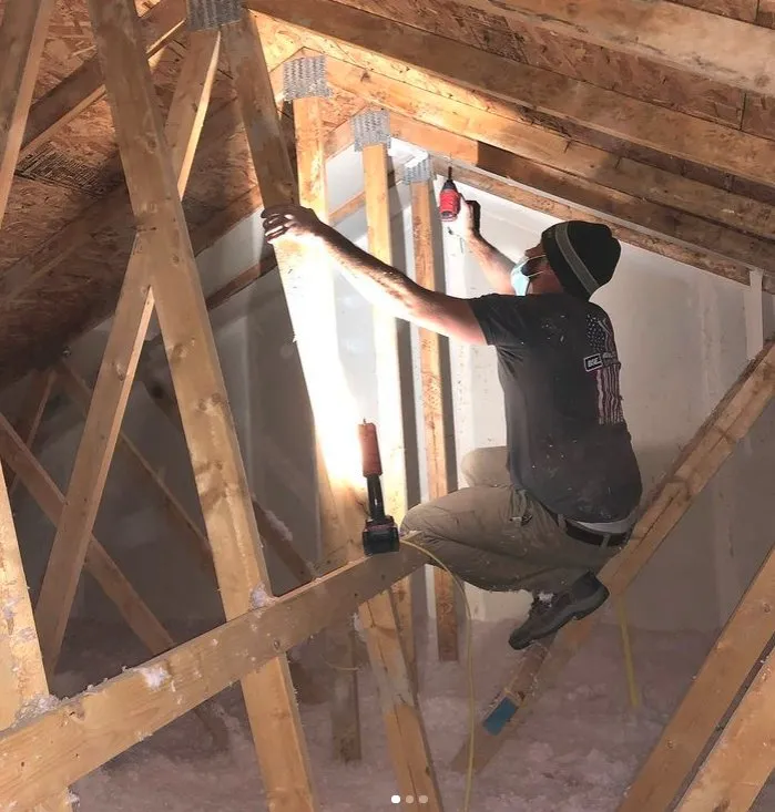 Slide of Evolve Electric