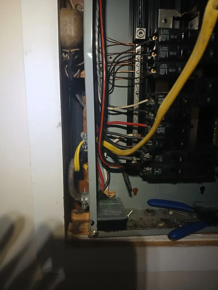 Slide of EW Handyman Services