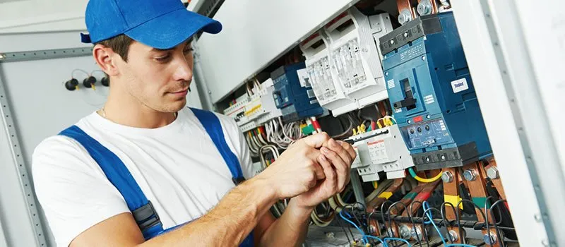 Slide of Excalibur Electrical of St Louis MO