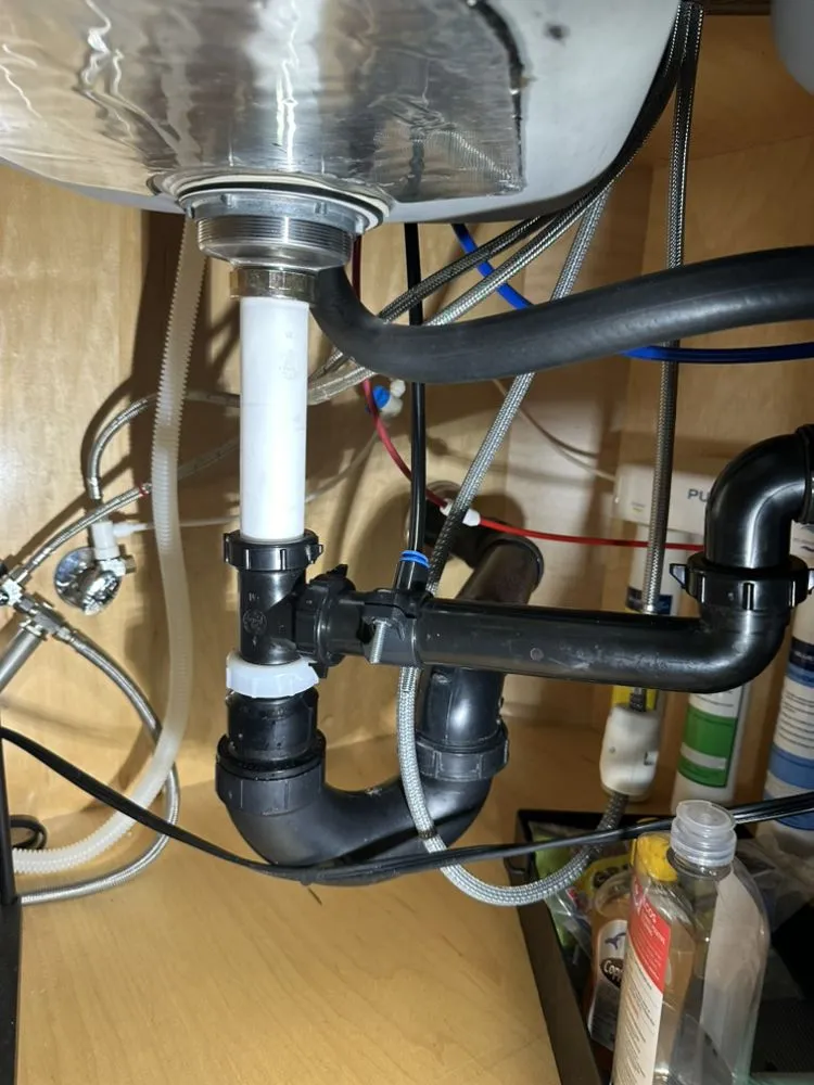 Trusted electrician providing circuit breaker repair in , 