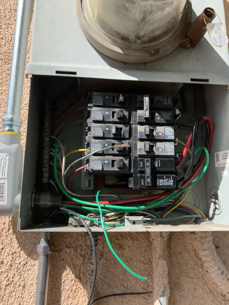 Trusted electrical service for homes in emergency electrical service,  by 