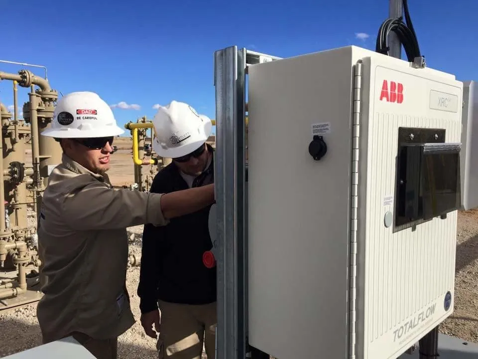 Expert electrician providing lighting installation in , 