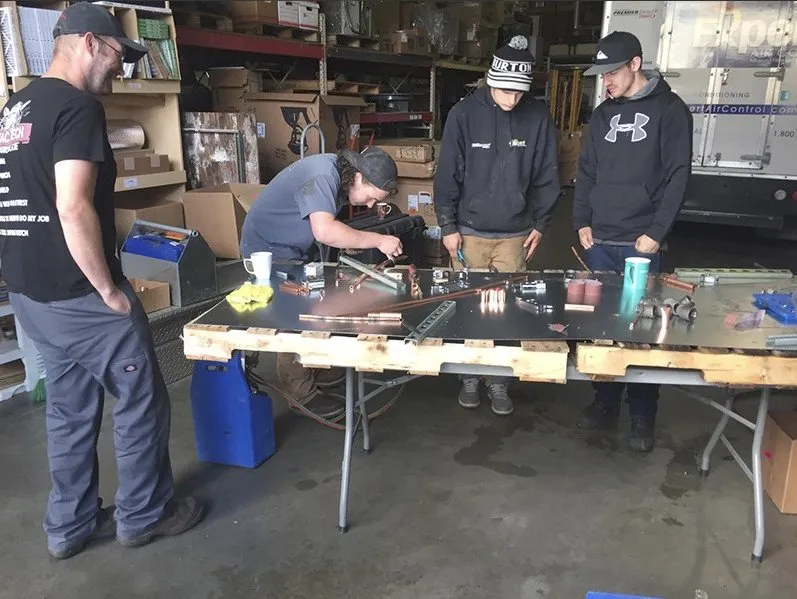 Slide of Expert Air Control