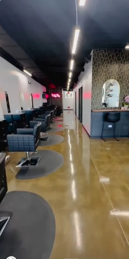 Slide of Expert Electric