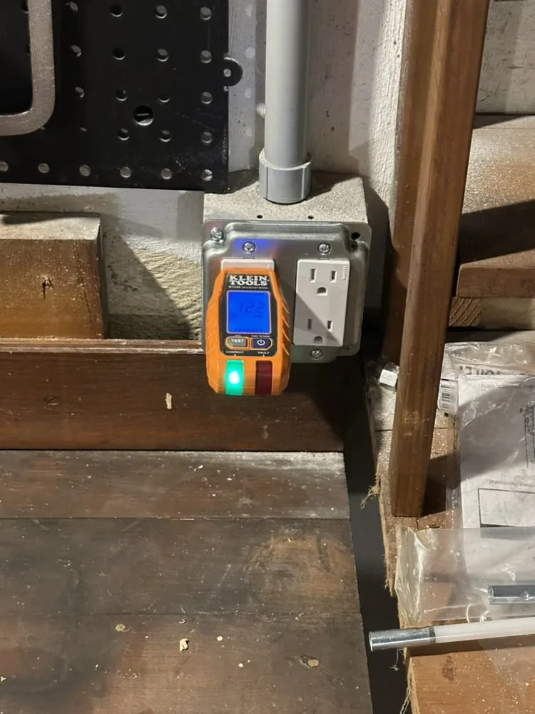 Slide of Expert Electric