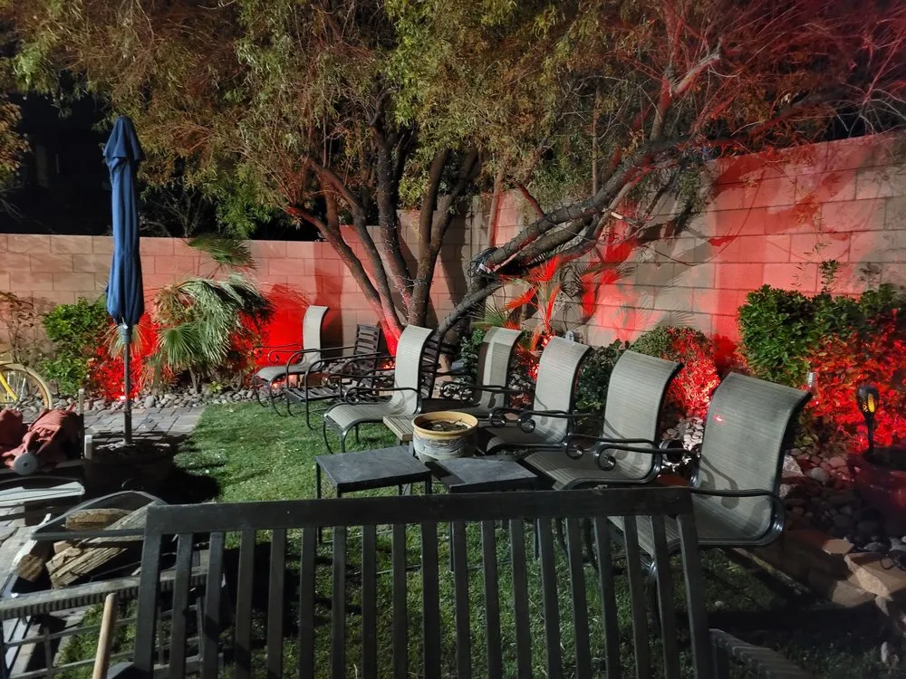 Licensed electrician providing outlet and switch repair in , 