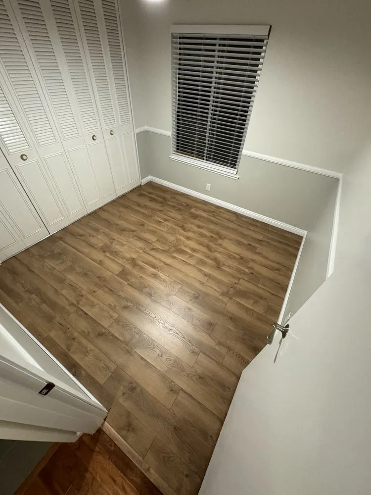 Slide of Expert Handyman Services