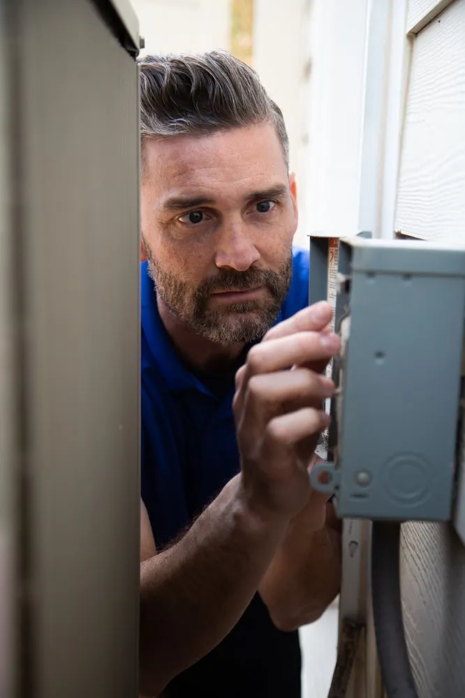 Slide of Expert Services - Salt Lake City