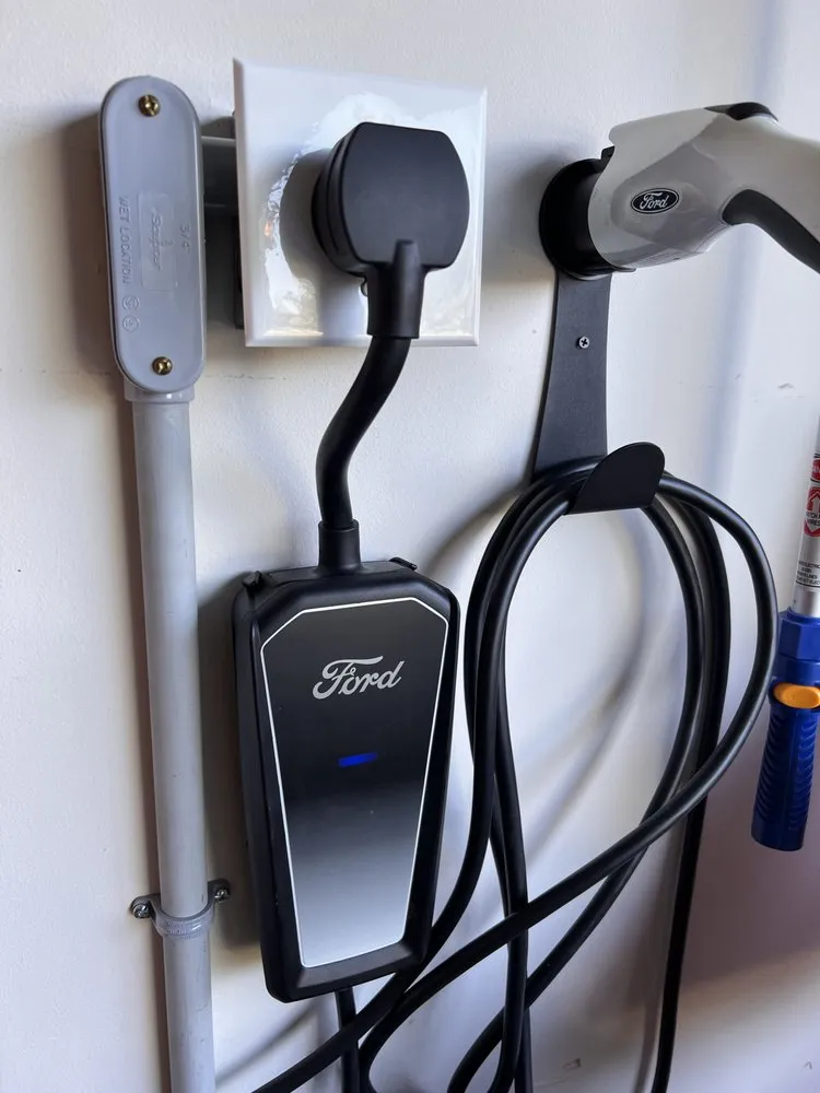 Slide of Expert Wire