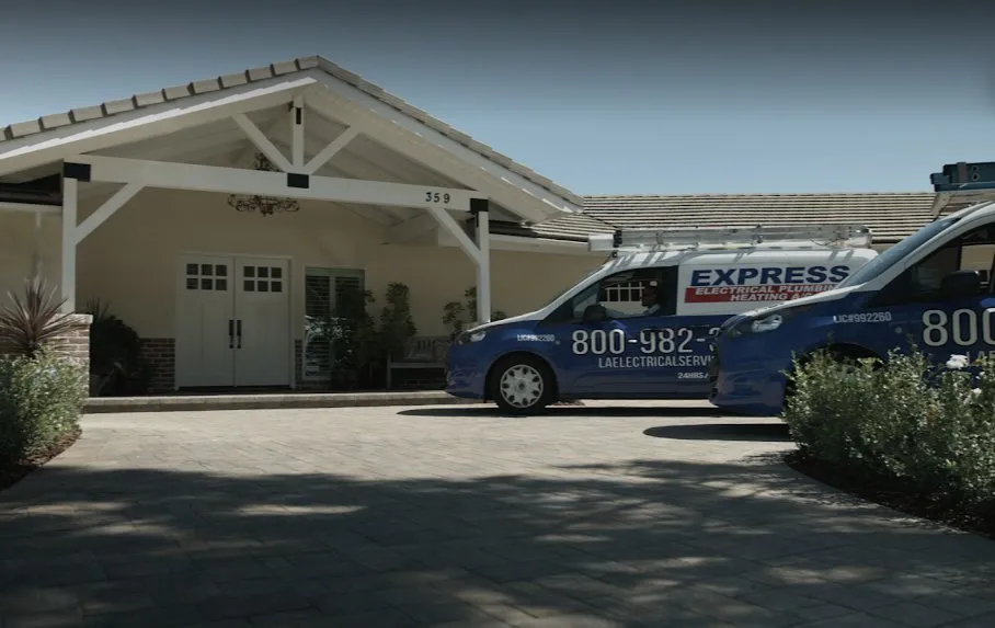 Trusted circuit breaker repair in , by Express Electrical Services