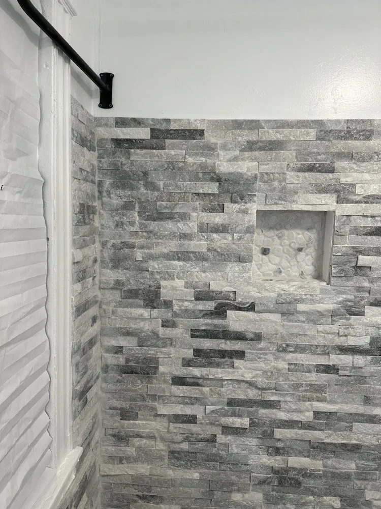 Trusted electrician providing circuit breaker repair in , 