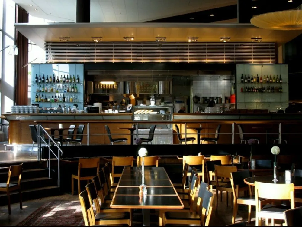 Slide of Extra Mile Electric