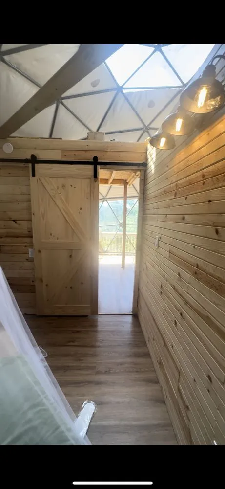 Slide of ExtraHand Construction