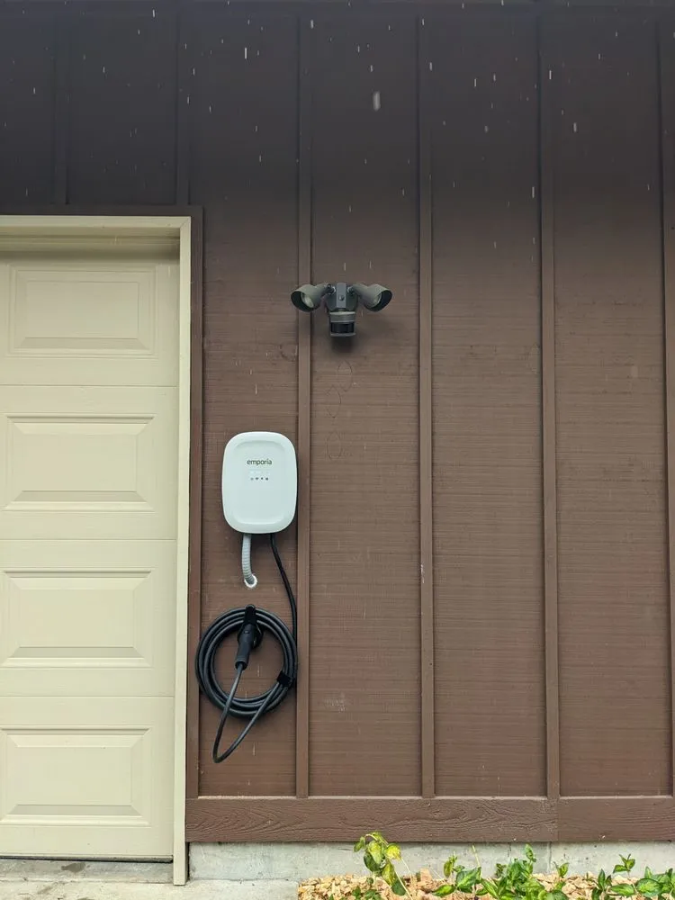 Slide of Extramile Tech & Electrical