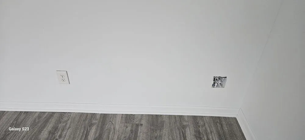 Slide of Extreme Electrical Contractors