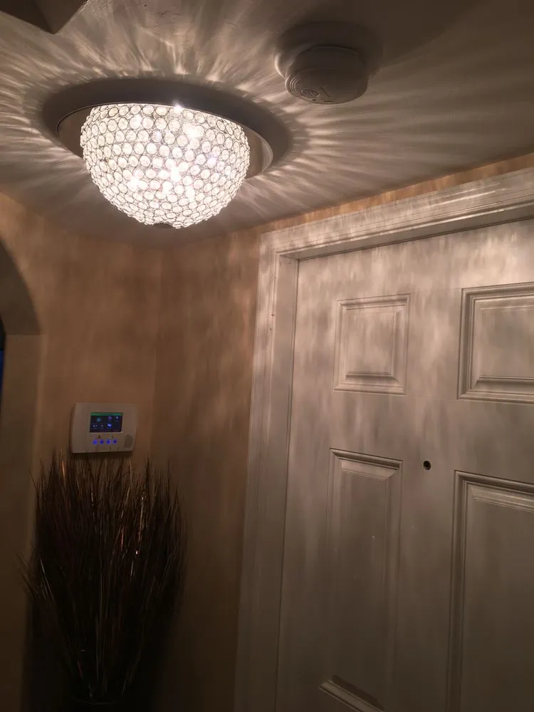 Emergency circuit breaker repair service in ,  - Extreme Electrical