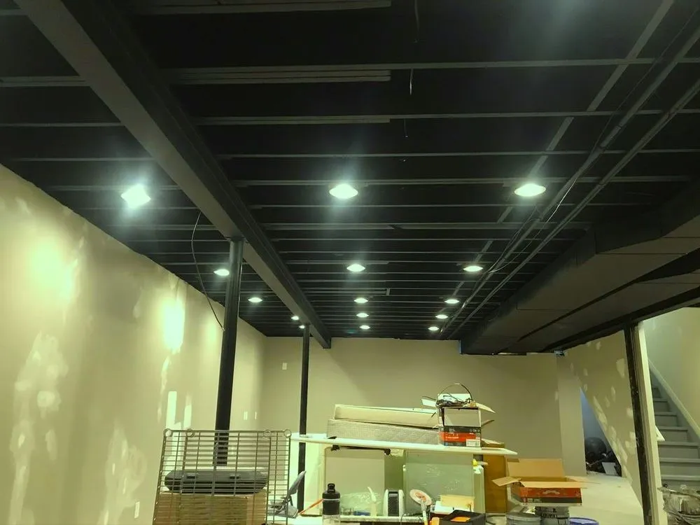 Slide of Extreme Handyman