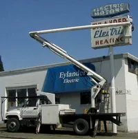 Slide of Eylander Electric