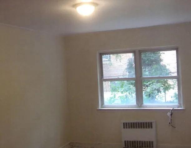 Slide of EZ Does it Electrical & Home Improvment Services