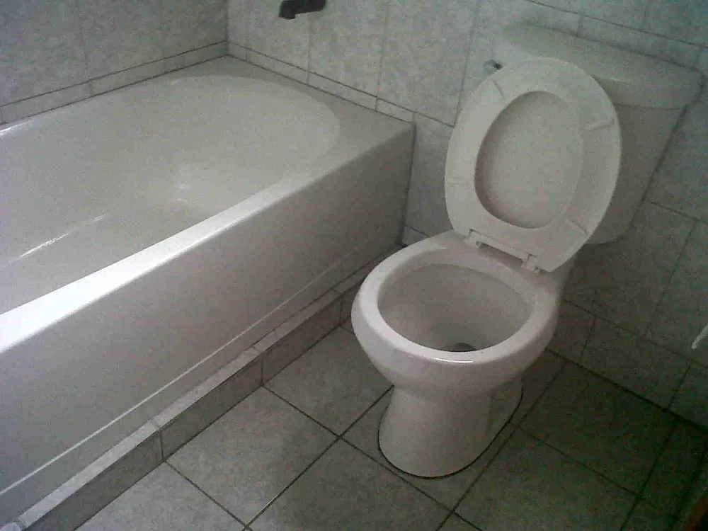 Slide of EZ Does It Home Improvements