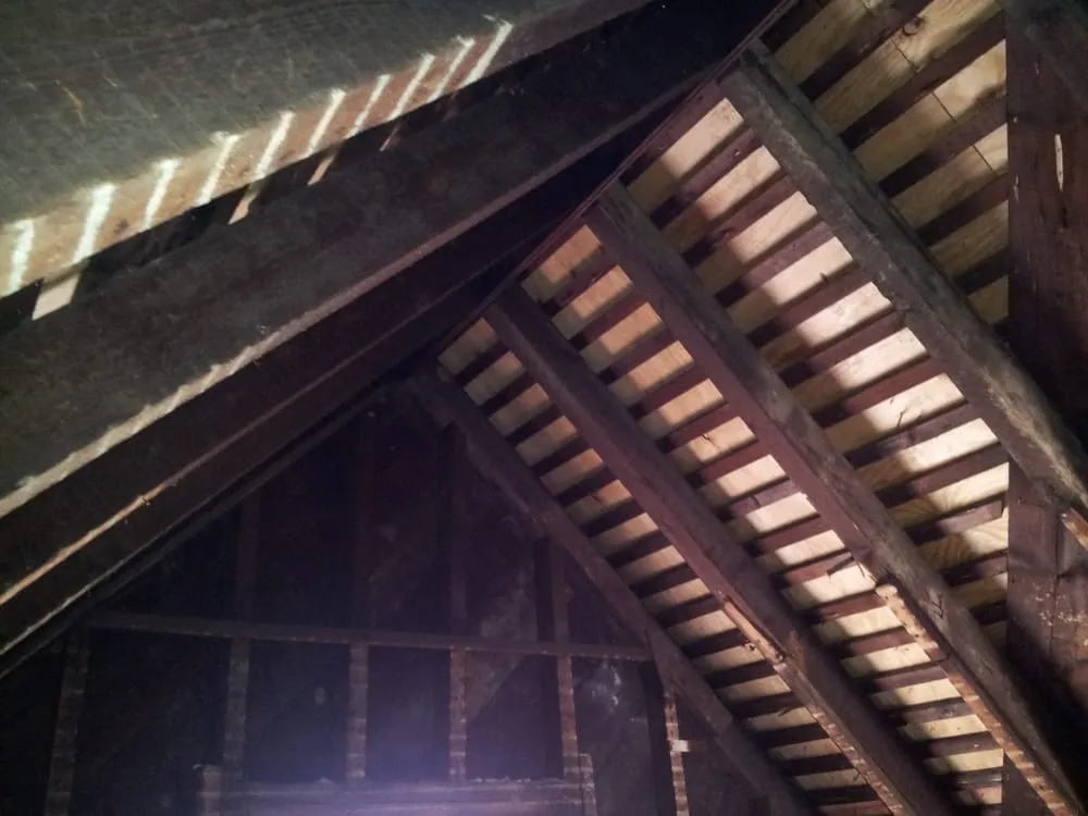 Slide of EZ Does It Home Improvements