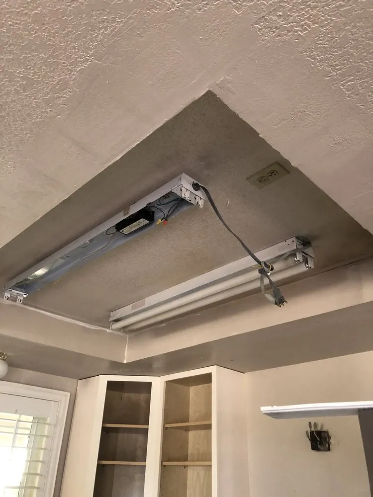 Slide of Ez Electric