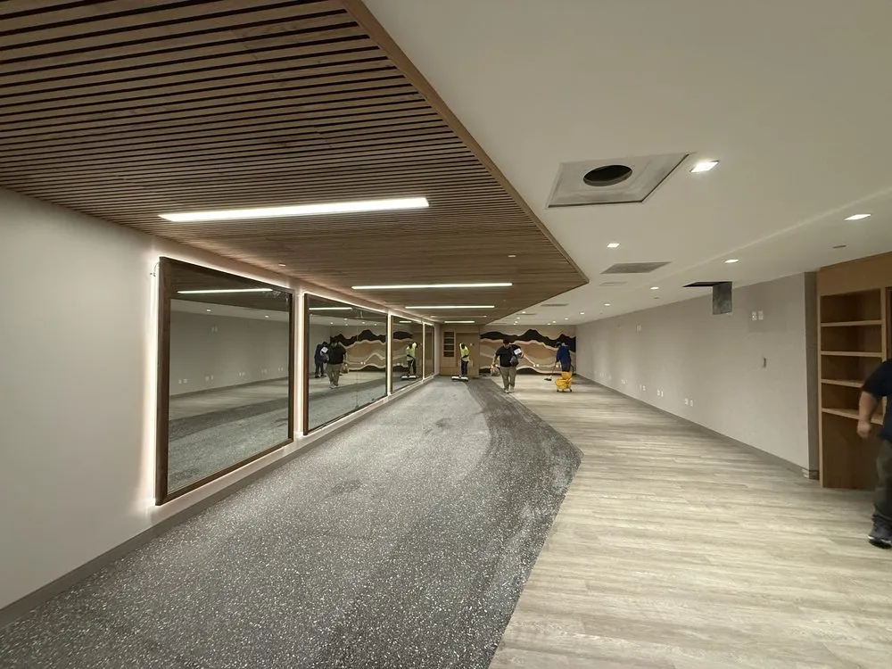 Slide of F & I Electric