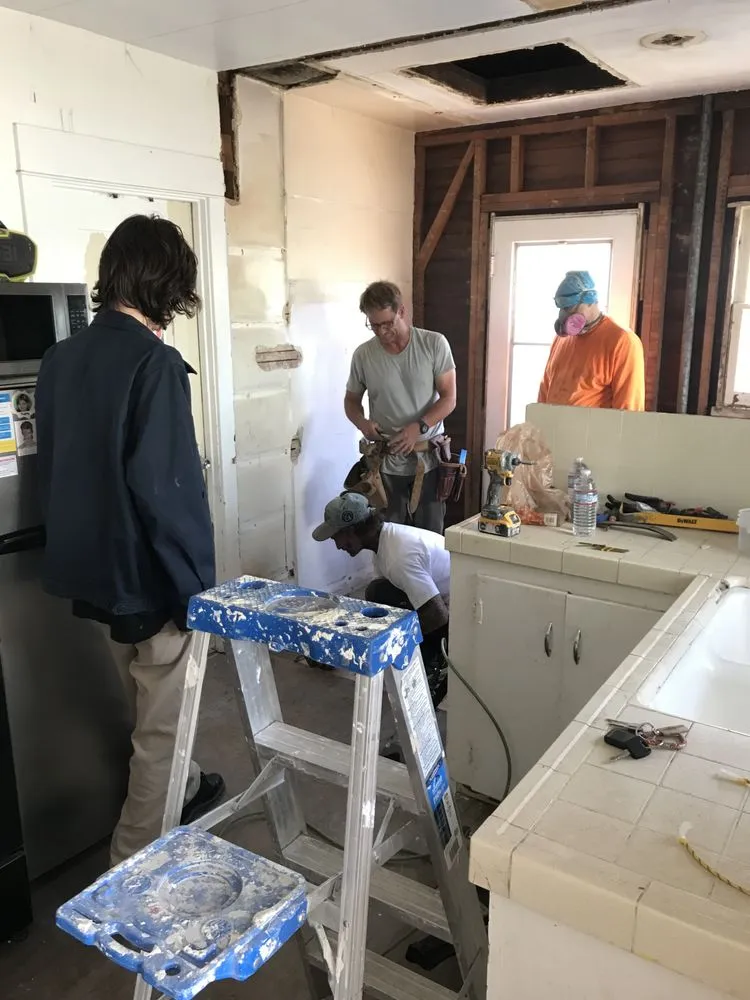 Slide of Fabio Construction