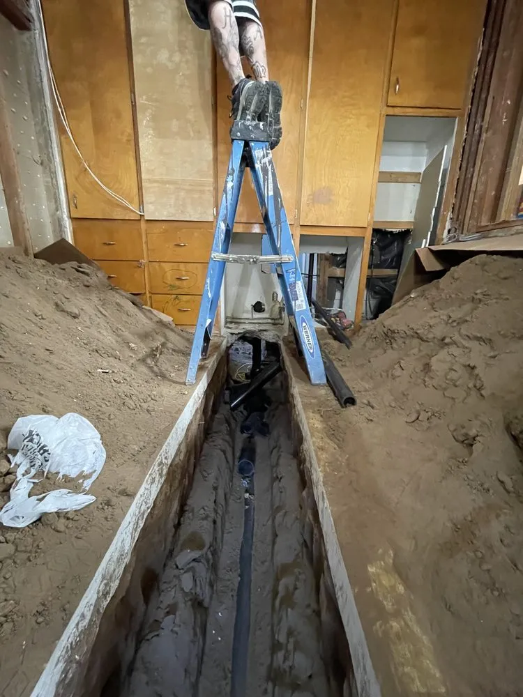 Slide of Fabio Construction