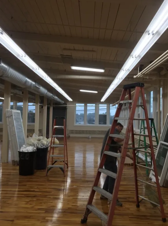 Slide of Faille Electric