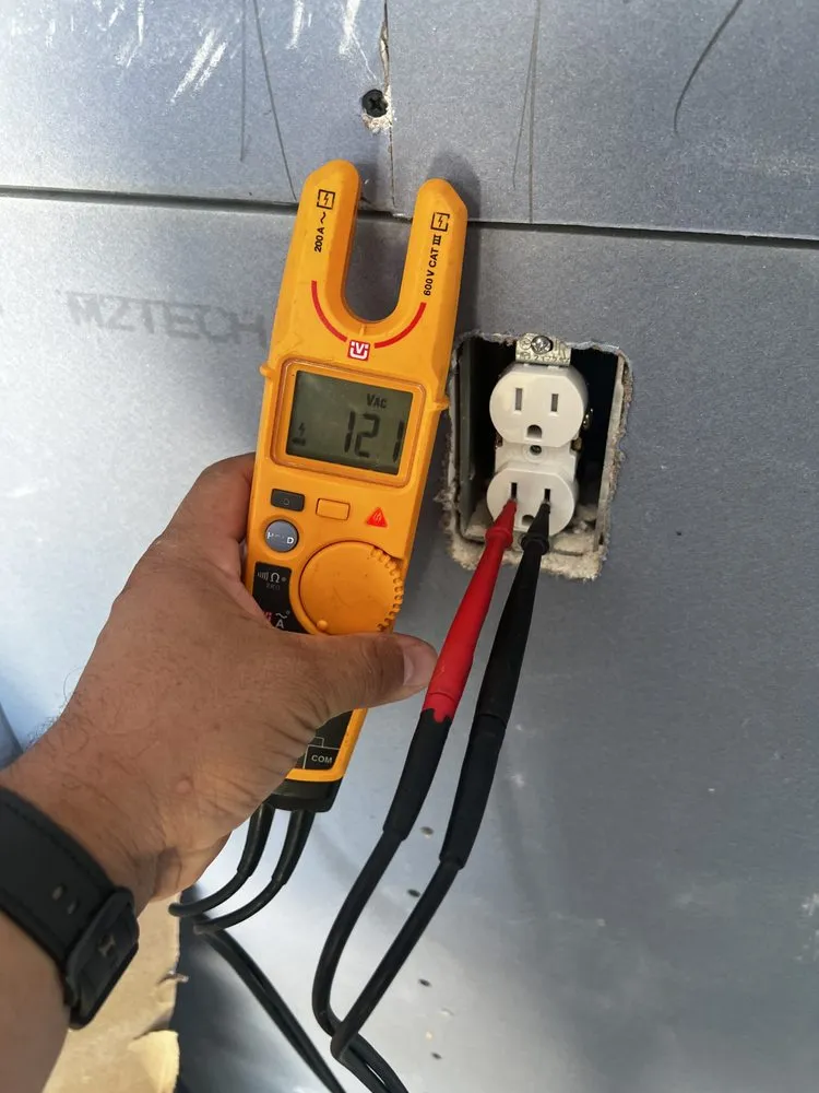 Slide of Fair & Square Electrical