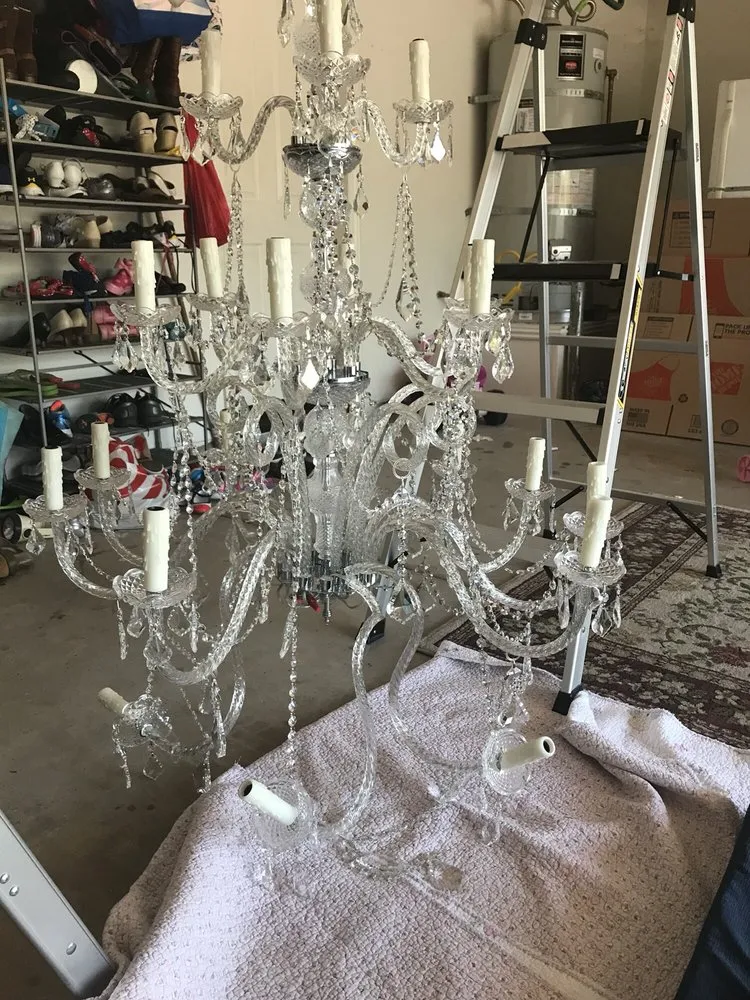 Emergency electrician providing wiring installation in , 