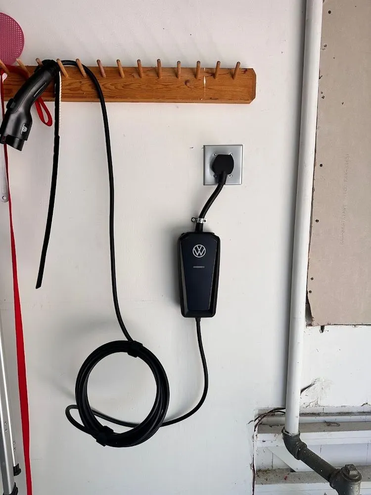 Licensed lighting installation in San Fernando Valley, CA by FAM Electric