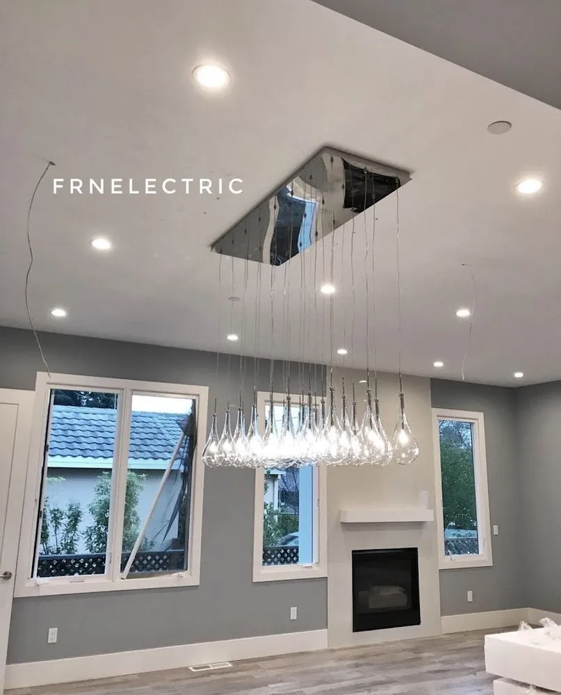 Expert outlet and switch repair experts serving San Fernando Valley, CA - FAM Electric