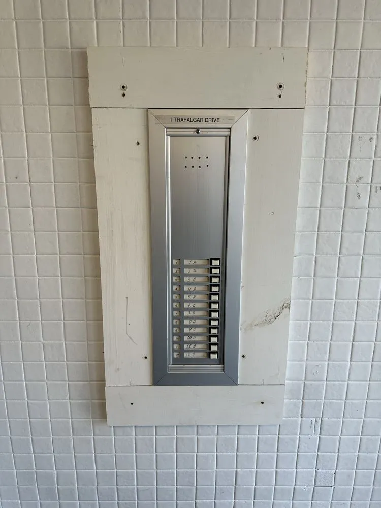 Slide of Fame Electric