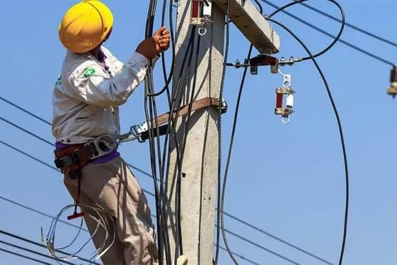 Slide of Family Heating, Cooling & Electrical