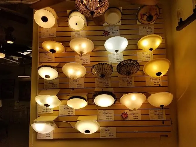 Certified electrician providing emergency electrical service in , 