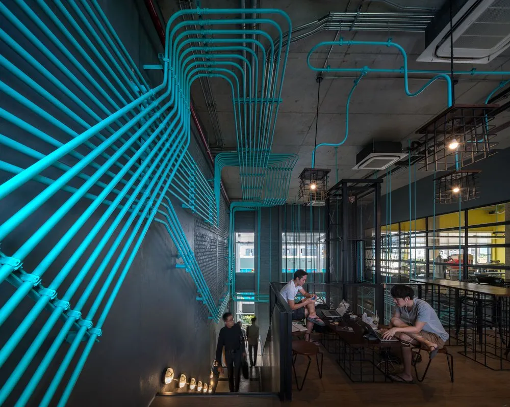 Slide of Fantastic Electrician