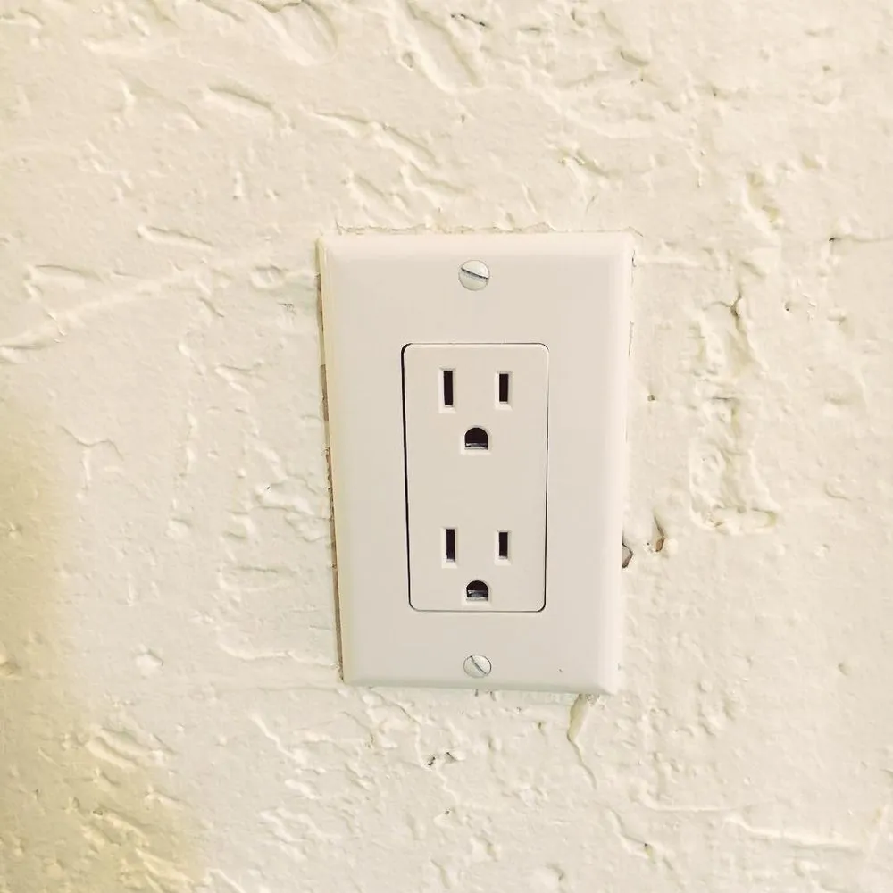 Slide of Far North Dallas Certified Electrician