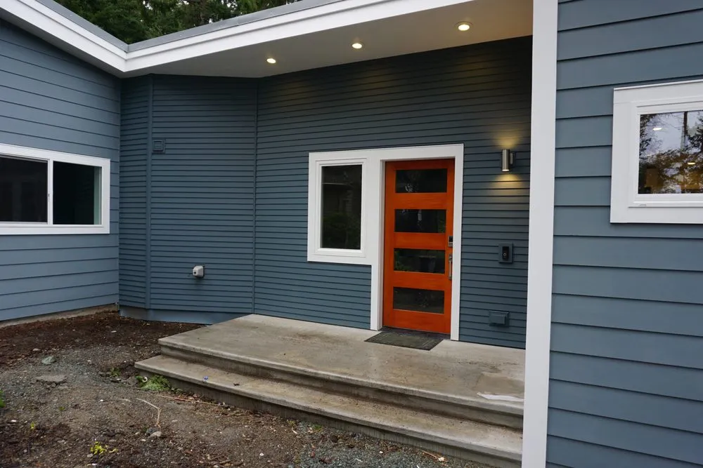 Slide of Faraday Electric