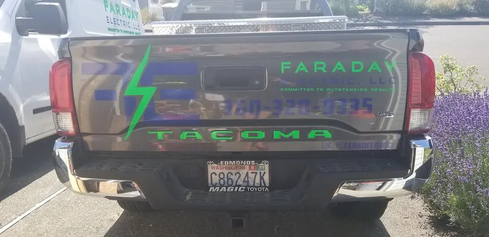 Licensed outlet and switch repair experts serving ,  - Faraday Electric