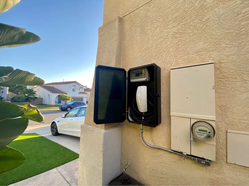 Slide of Faraday Electric