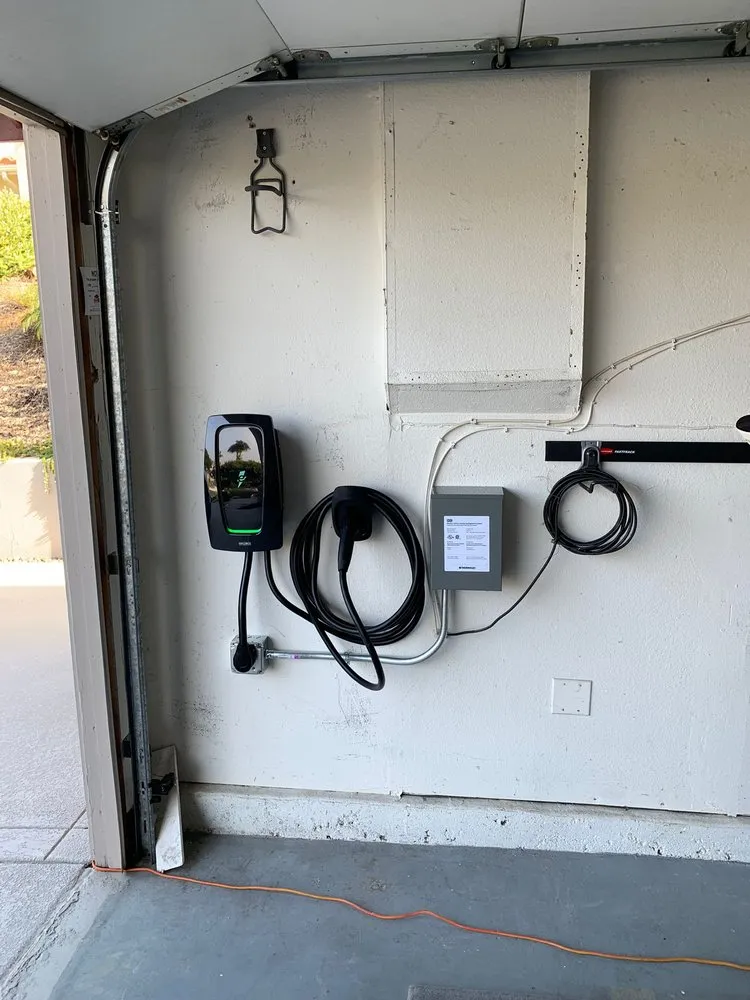 Slide of Faraday Electric