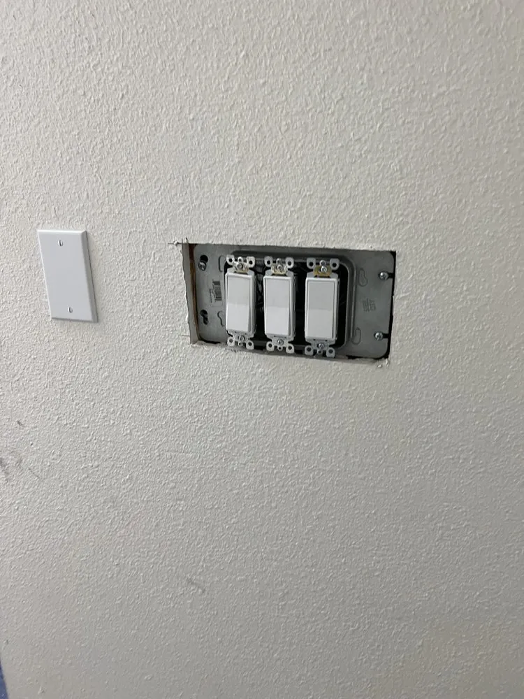 Slide of Farfan’s Electric Services