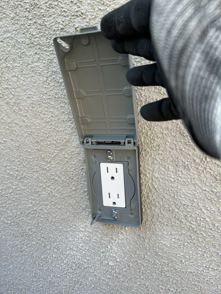 Certified electrical repair in ,  by Farfan’s Electric Services