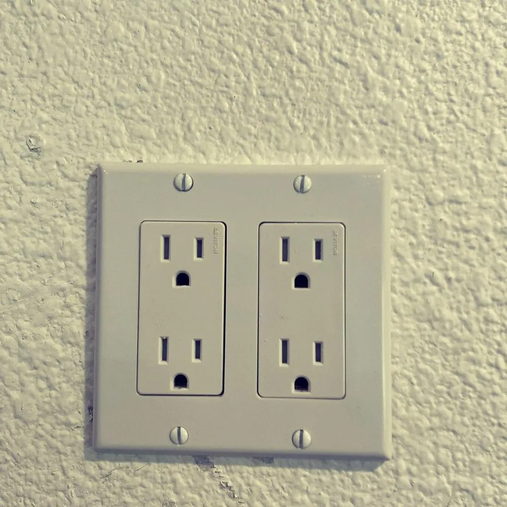 Slide of Farmers Branch Electrician Service