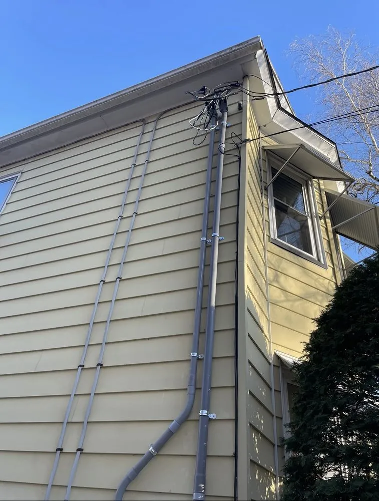 Slide of Farmhouse Electric